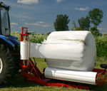Maschinen u. Ger�te: Messe-Wels-CONPEXIM Ballenwickler Dreipunktger�t E3.050,- Tiefenlockerer 5Zinken E2.960,- www.conpexim.at , ausgestellt Agraria Wels, Block_K Stand_50 , Importeur CONPEXIM Tel. 02175/3264.
O�/Sbg