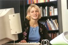 Frau bei PC © Archiv Frau bei PC © Archiv