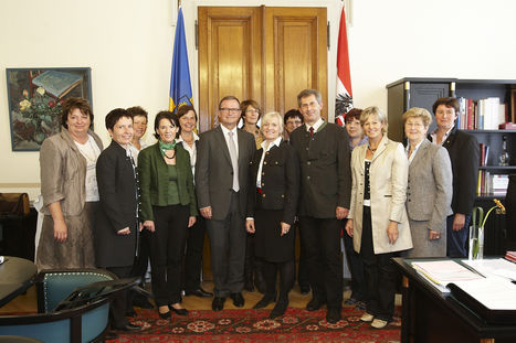ARGE B�uerinnen beim Bundesratspr�sidenten &copy; Foto: Parlamentsdirektion/Bildagentur Zolles/Mike Ranz