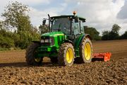 John Deere 5M tillage2 &copy; Archiv